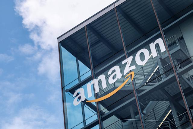 amazon-to-lay-off-14-000-employees-amid-restructuring-drive