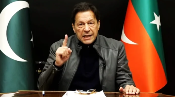 imran-khan-fires-fresh-salvo-at-govt-institutions