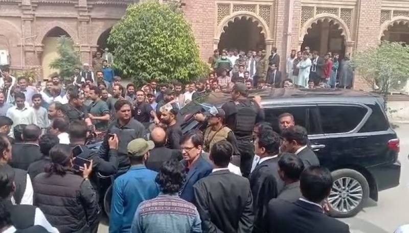 lhc-grants-protective-bail-to-imran-khan-in-two-terror-cases