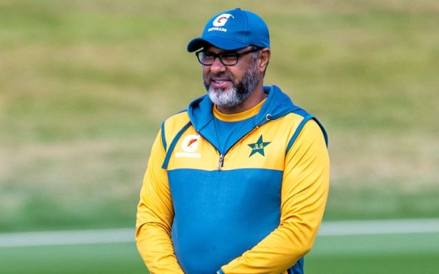 no-intentions-of-taking-that-job-waqar-younis-rejects-bowling-coach-rumors