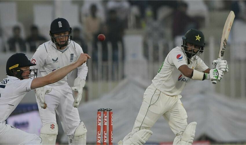 pakistan-starts-play-with-80-2-with-imam-43-saud-24