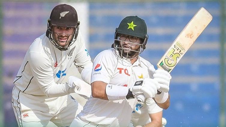 pakistan-tumble-after-top-order-fails-in-karachi