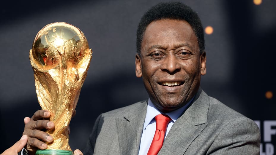 pele-brazil-s-legendary-footballer-dies-at-82