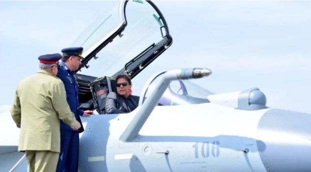 pm-imran-khan-says-pakistan-armed-forces-fully-capable-to-thwart-aggression