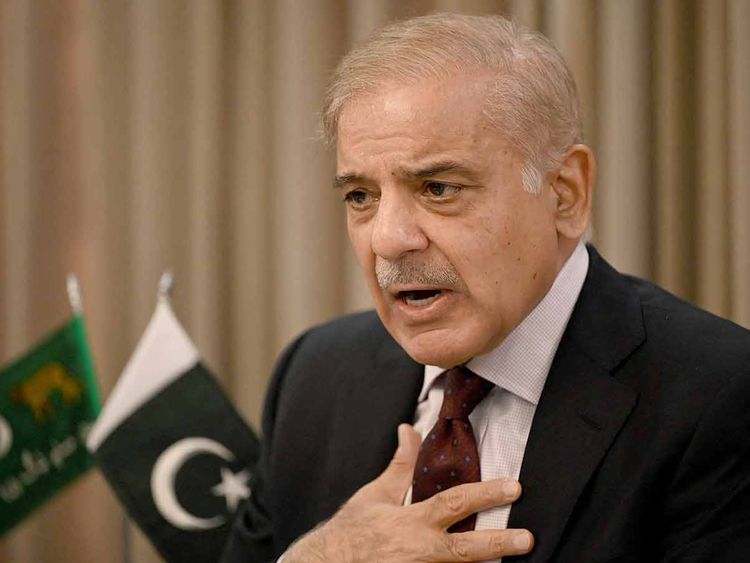 pm-shehbaz-expresses-dismay-over-increase-in-gas-prices