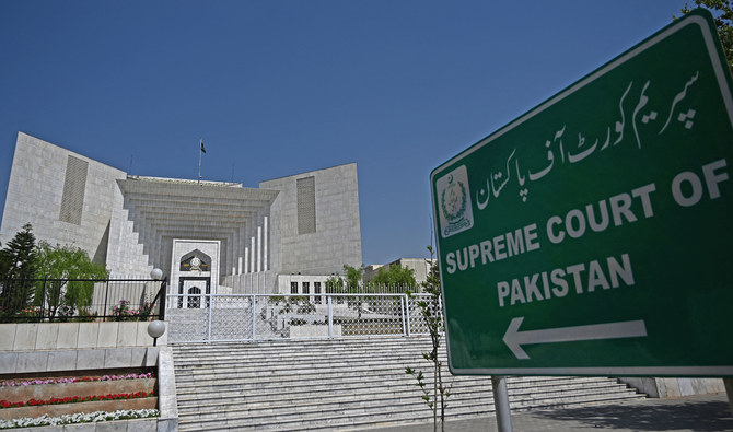 sc-takes-sou-motu-notice-in-judges-letter-case