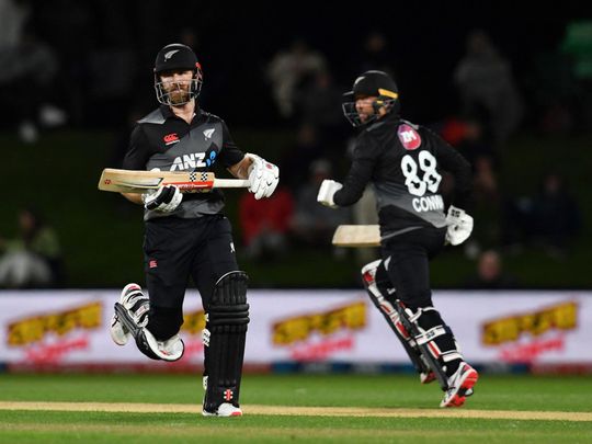tri-nation-series-new-zealand-thrash-pakistan-by-nine-wickets