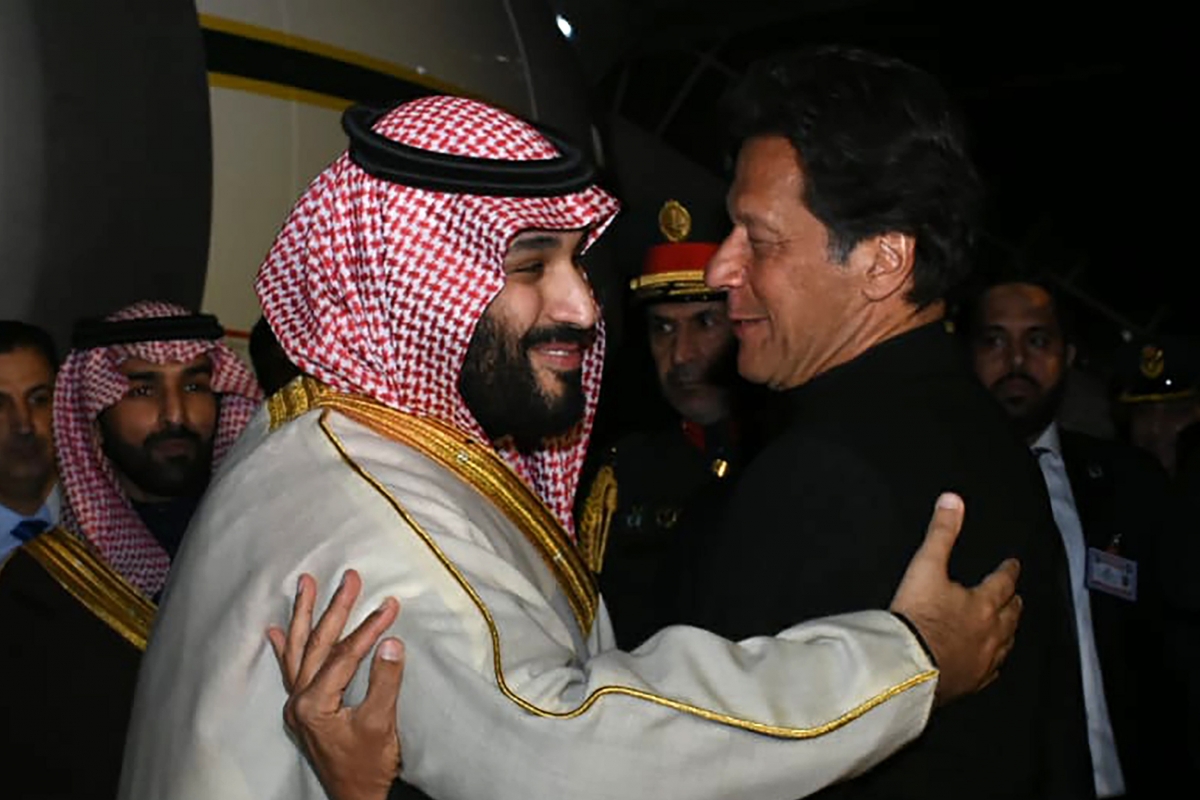 saudi-crown-prince-invites-pm-khan-to-visit-the-kingdom