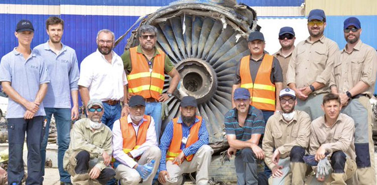 french-team-returns-home