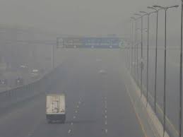 smog-fog-low-visibility-punjab-motorways-closed