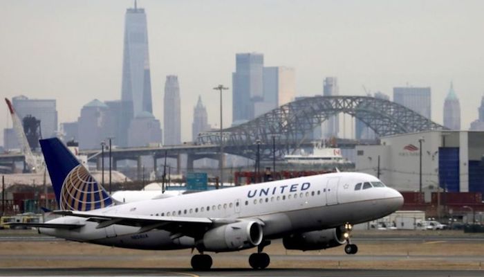 airlines-reroute-flights-to-avoid-afghanistan-airspace