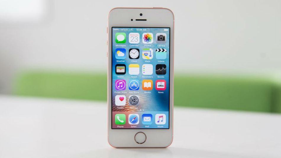 apple-likely-to-introduce-cheapest-phone-in-march