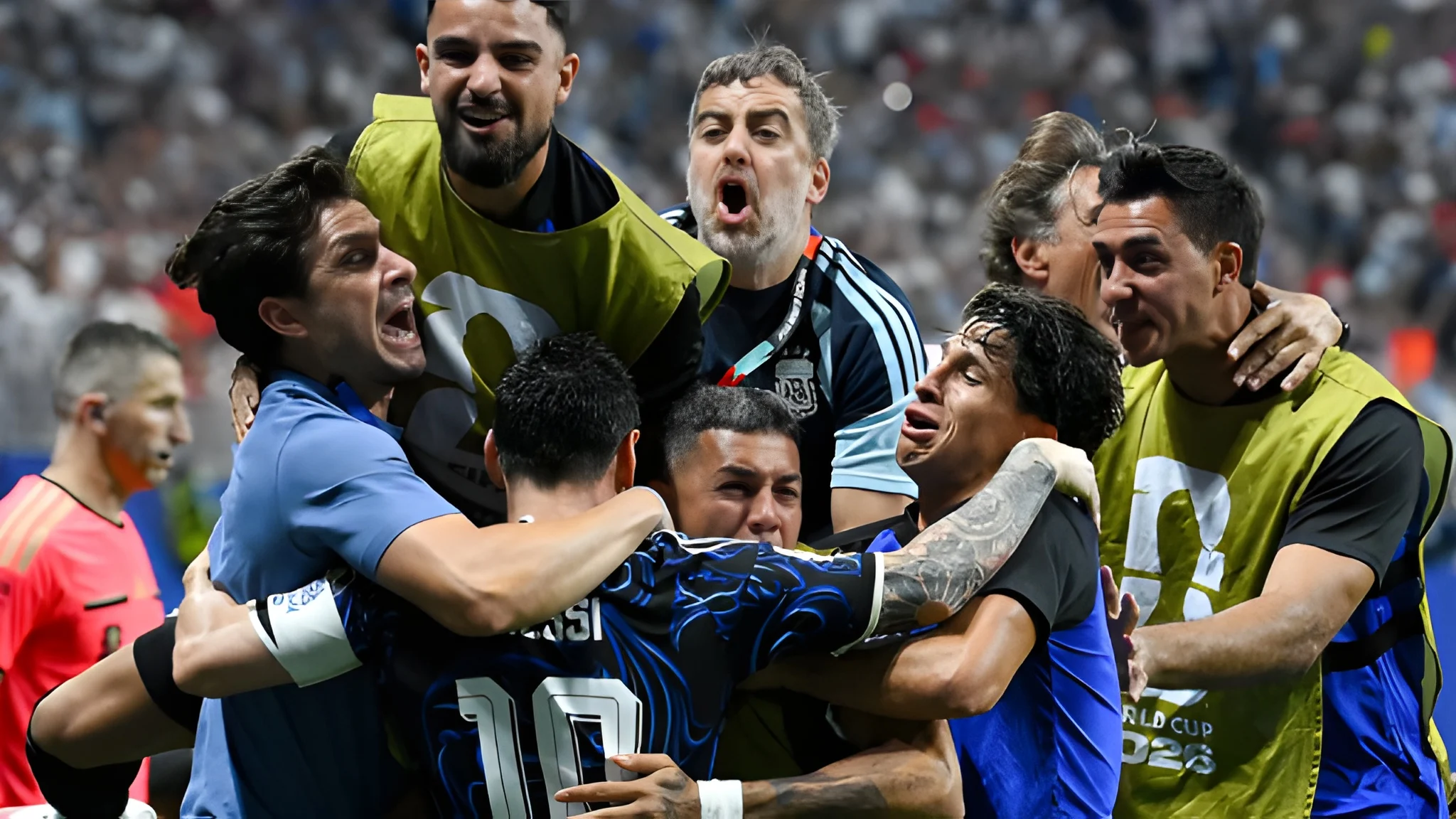 Argentina beat England to reach final