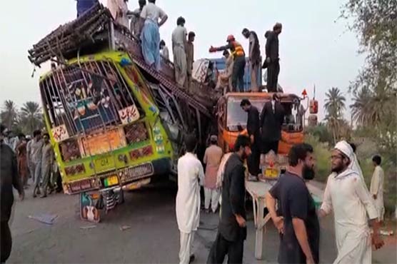 at-least-27-killed-dozens-injured-in-dg-khan-bus-trailer-accident
