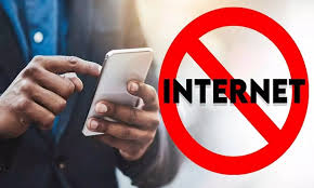 authorities-suspend-mobile-and-internet-services-in-islamabad-and-rawalpindi