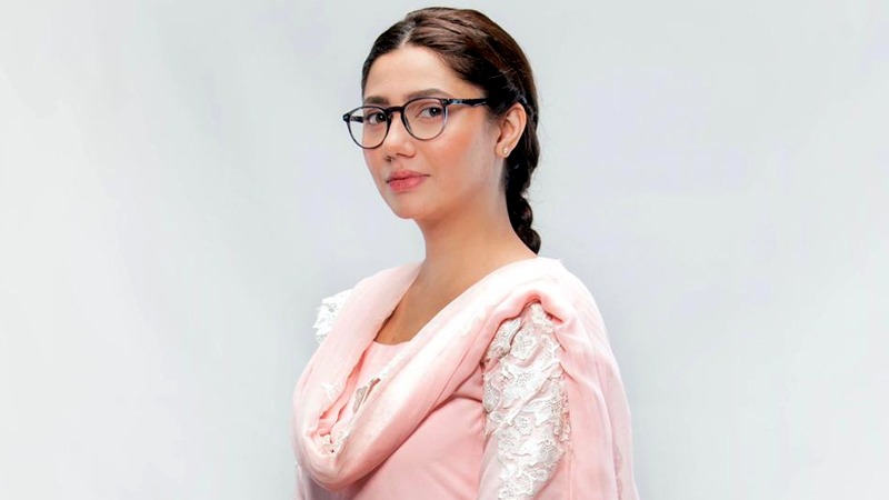 bollywood-filmmaker-calls-mahira-khan-supremely-talented