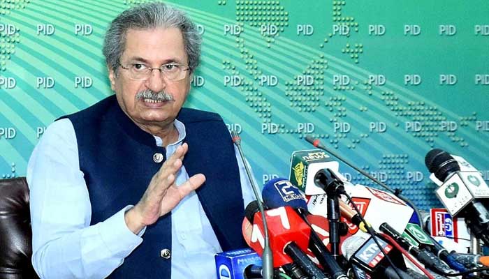 cambridge-exams-shafqat-mahmood-wishes-students-luck