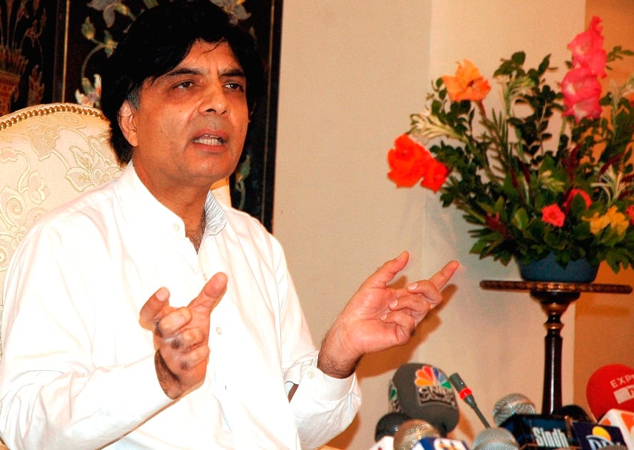 chaudhry-nisar-back-in-political-arena-after-four-year-hiatus