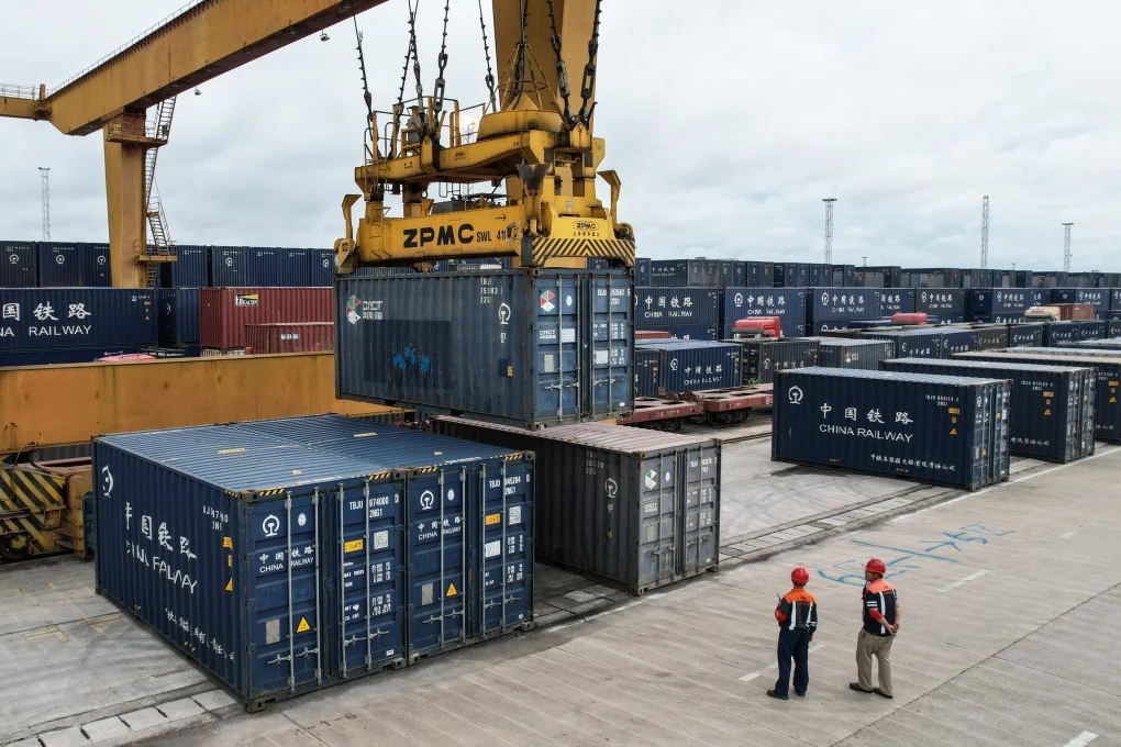 China’s trade beats forecasts in April, supported by strong export growth despite disruptions linked to the Iran conflict.