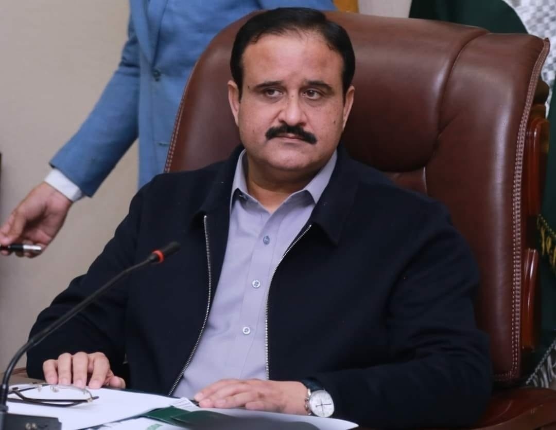cm-buzdar-lauds-service-of-paramedical-staff-doctors-during-covid-19-situation