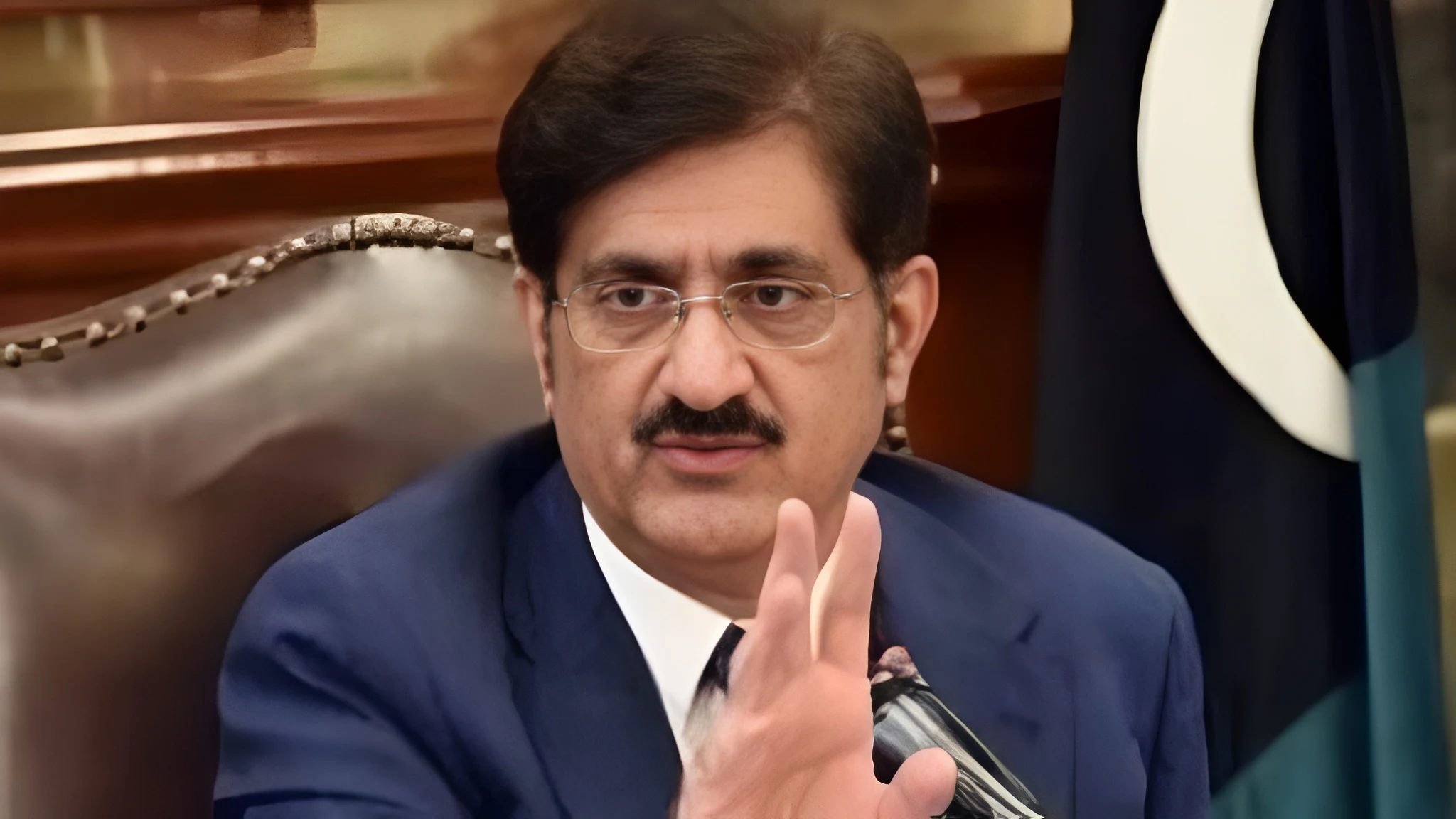 CM Sindh Directs Completion of Modern Hospital in Larkana by 2028