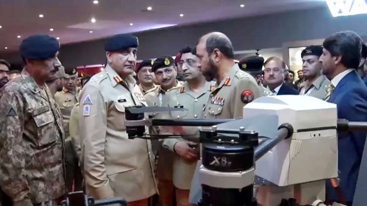 coas-qamar-bajwa-visits-ideas-2022-at-karachi-expo-centre-malir-garrison