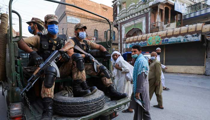 coronavirus-in-pakistan-ncoc-plans-lockdown-in-20-cities