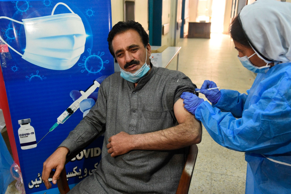 don-t-wait-for-govt-sms-for-second-vaccine-dose-says-minister