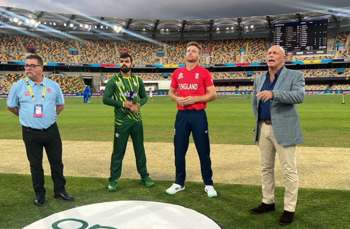 england-win-toss-opt-to-field-against-pakistan-in-t20-wc-warm-up