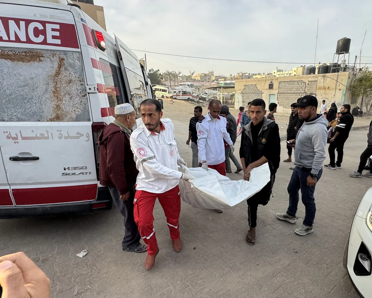 Gaza Civil Defence Reports 13 Killed in Israeli Airstrikes