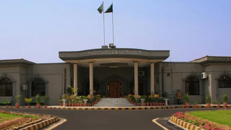ihc-issues-show-cause-notice-to-imran-in-contempt-of-court-case