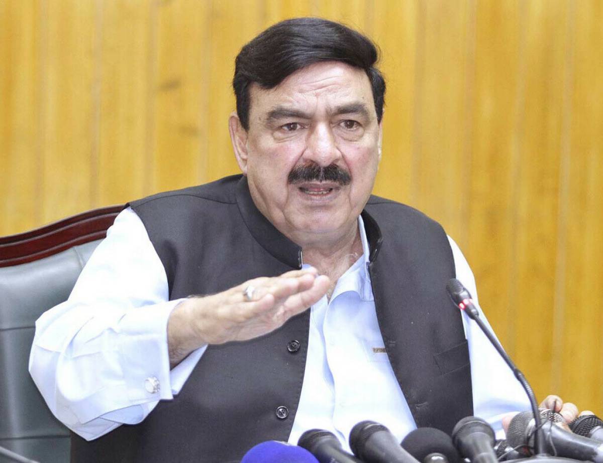 ihc-reserves-verdict-on-sheikh-rashid-s-bail-plea-in-zardari-remarks-case