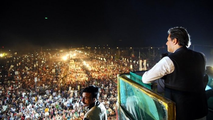 imran-khan-asks-govt-to-hold-elections-and-let-people-make-decision