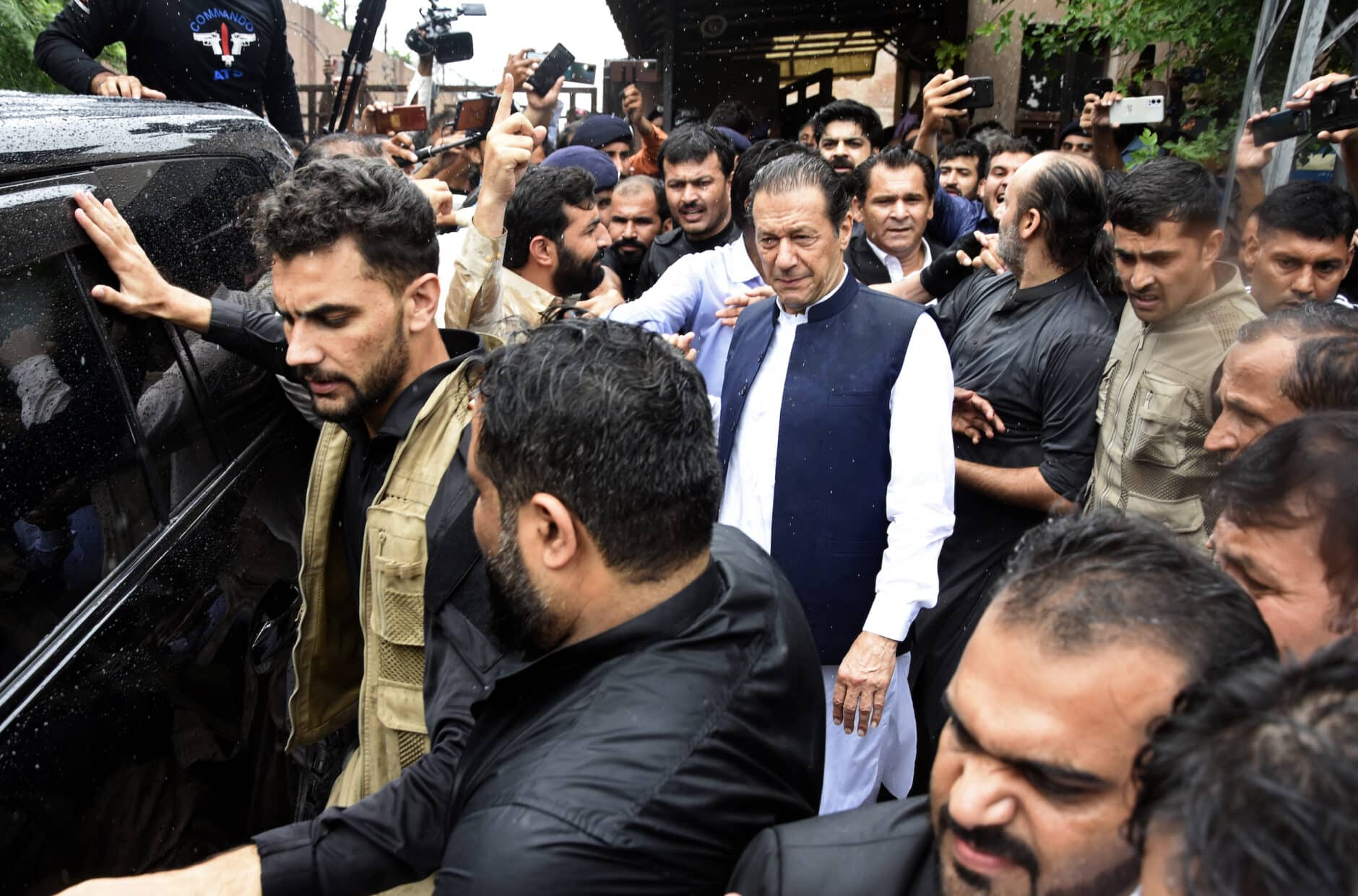 imran-khan-summoned-by-atc-in-zaman-park-riots-case