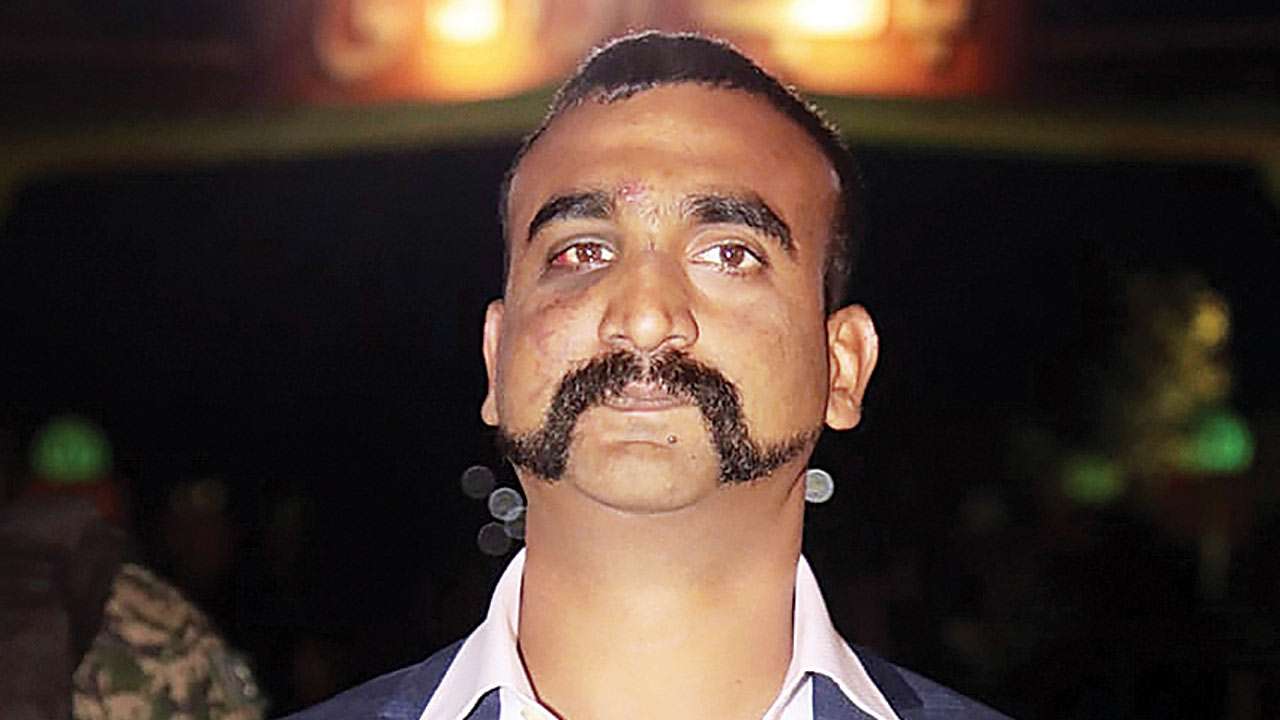 india-honours-wing-commander-abhinandan-with-vir-chakra