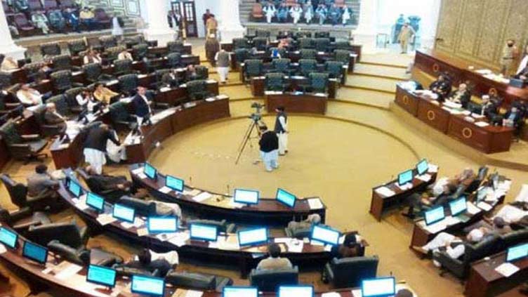 kp-lawmakers-back-imran-khan-over-quitting-assemblies