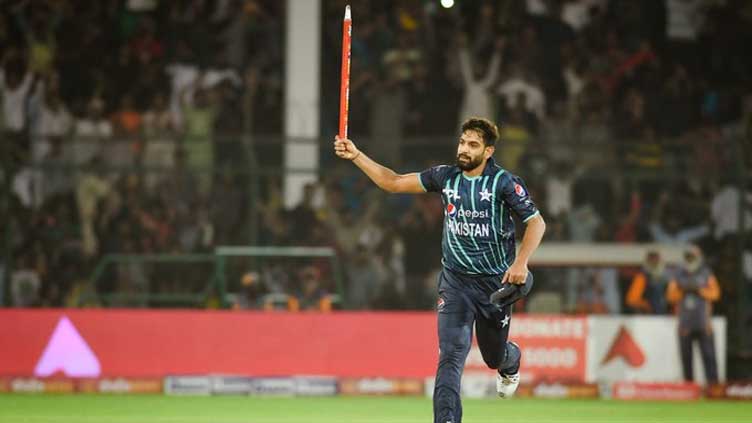 late-drama-as-pakistan-level-t20-series-against-england