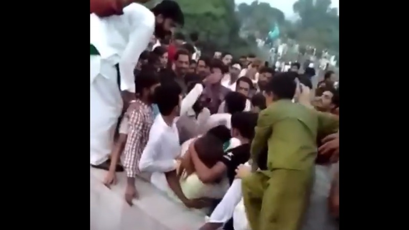 minar-e-pakistan-incident-15-suspects-identified-100-detained-for-harassing-woman