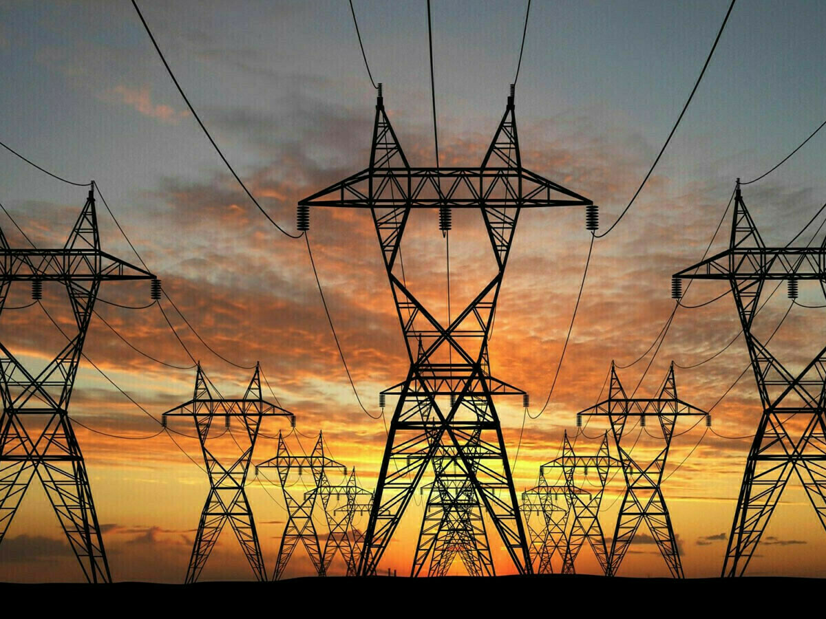 nepra-reduces-power-tariff-by-rs10-80-for-karachi