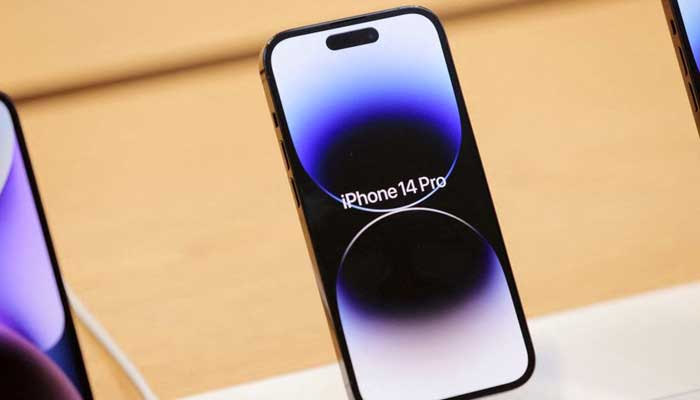 new-iphones-have-qualcomm-satellite-modem-new-apple-radio-chips