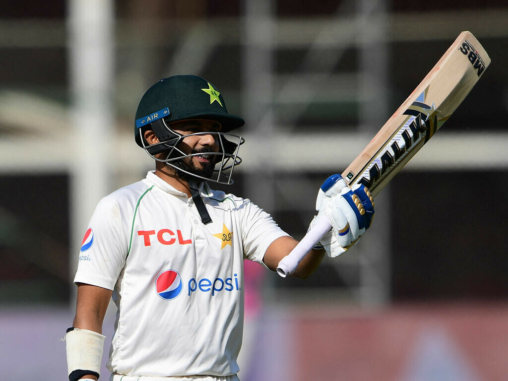new-zealand-fight-back-after-saud-s-maiden-century-in-second-test