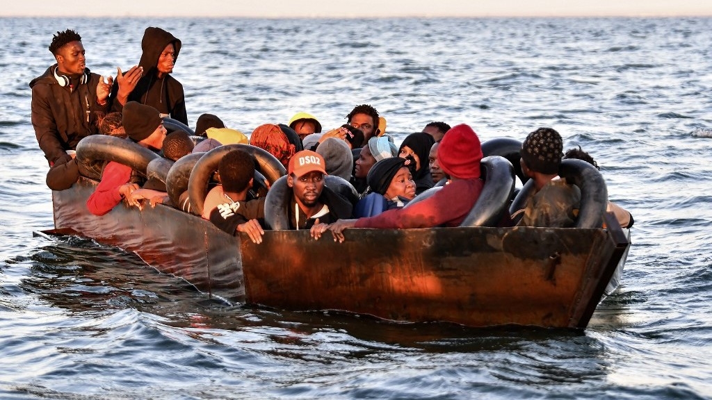 nine-migrants-found-dead-off-tunisia-officials