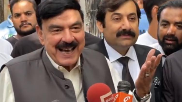 no-value-of-allies-sheikh-rashid-on-nawaz-shehbaz-meetings