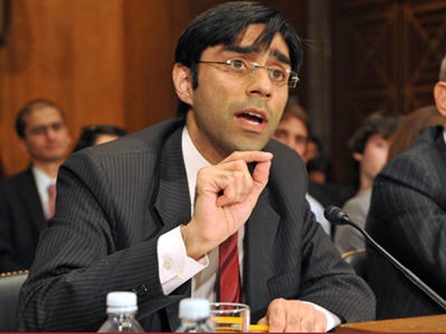 nsa-moeed-yusuf-disagrees-with-fawad-chaudhry-over-tlp-statement