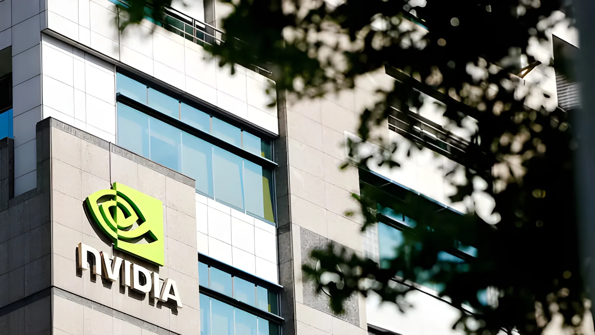 Nvidia Forecasts 70% Sales Growth Next Year, Signals AI Boom Has Years to Run