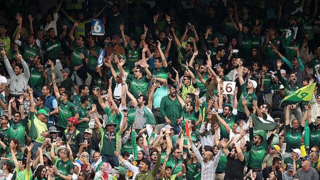 pak-vs-wi-ncoc-allows-full-capacity-crowd-at-karachi-stadium