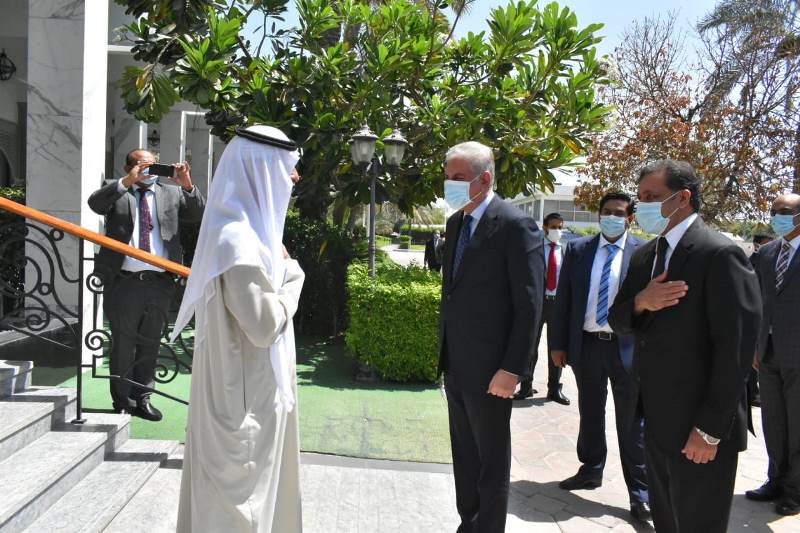 pakistan-and-indian-fms-in-crossover-visits-to-uae