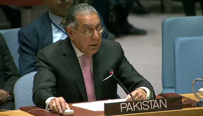 pakistan-asks-world-to-immediately-unfreeze-afghanistan-funds