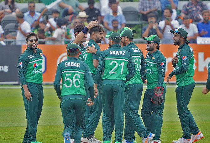 pakistan-beat-netherlands-by-16-runs-in-fist-odi