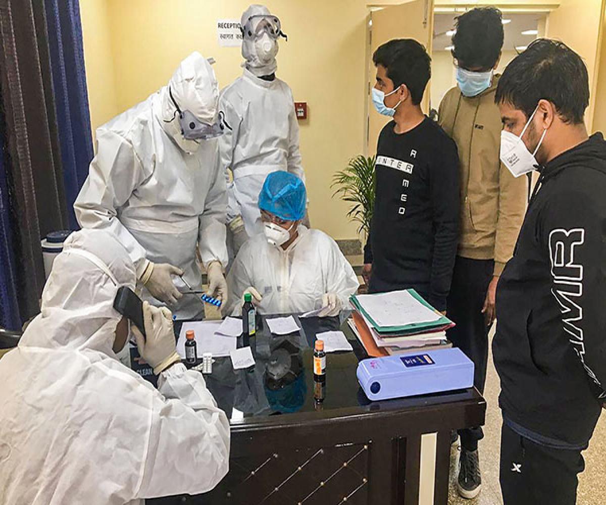 pakistan-reports-over-2300-coronavirus-cases-in-one-day